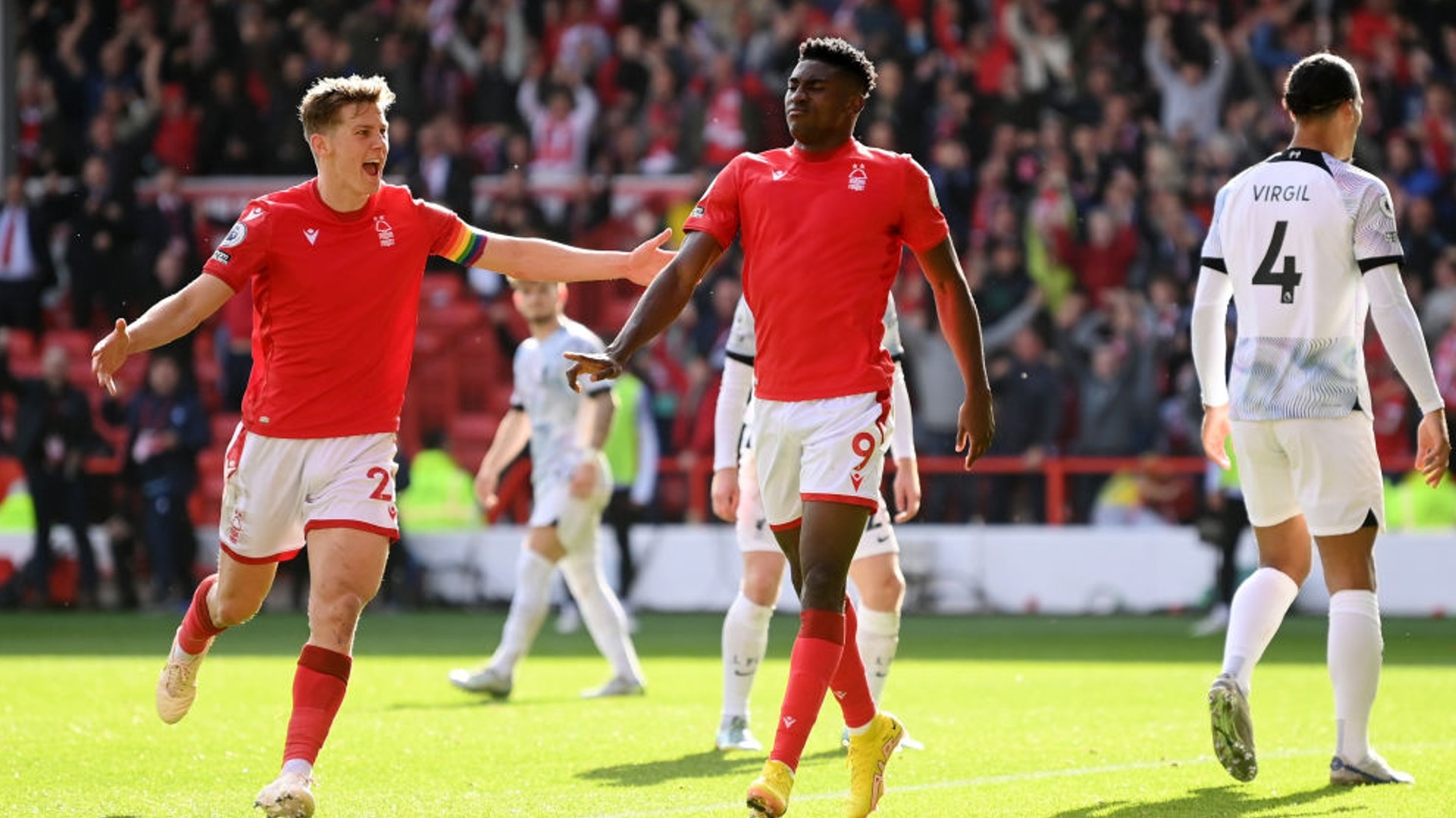 中取得令人 中取得令人